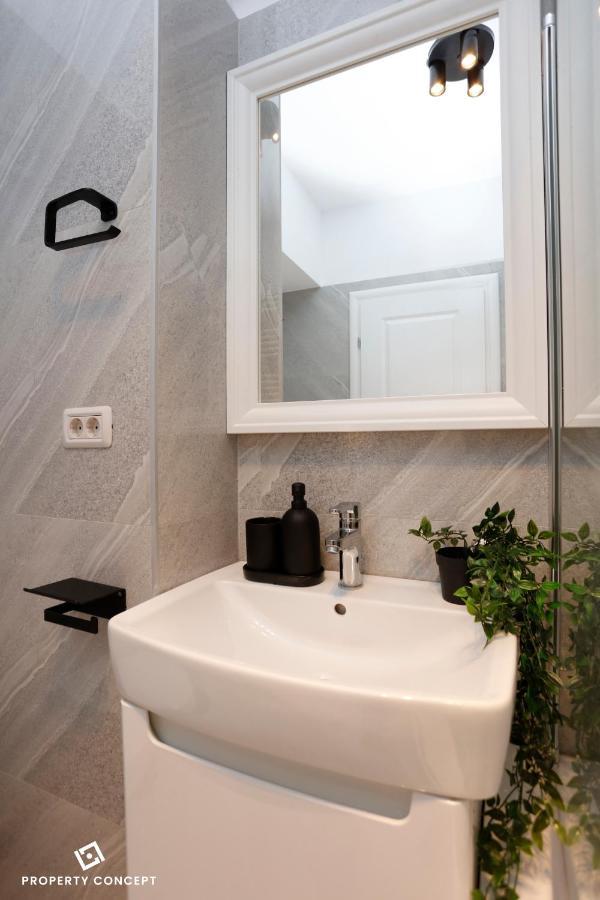 בוקרשט Central Residence Apartment 112 מראה חיצוני תמונה